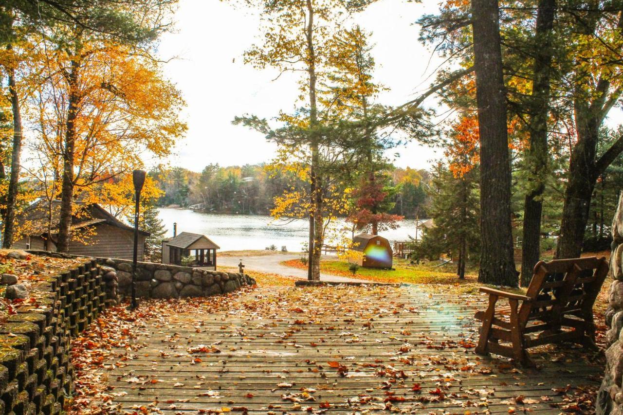Crazy Loon Lodge Saint Germain Buitenkant foto